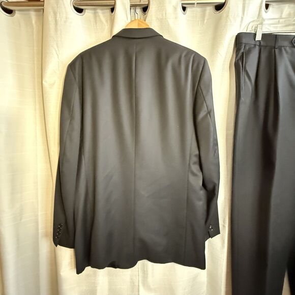 Jones New York Suit Men 44L Black Solid Single Breasted 100%  Wool 36X31 cuffed - Picture 15 of 15
